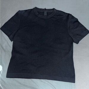 St. John Basics Short Sleeve Knit Top Size M